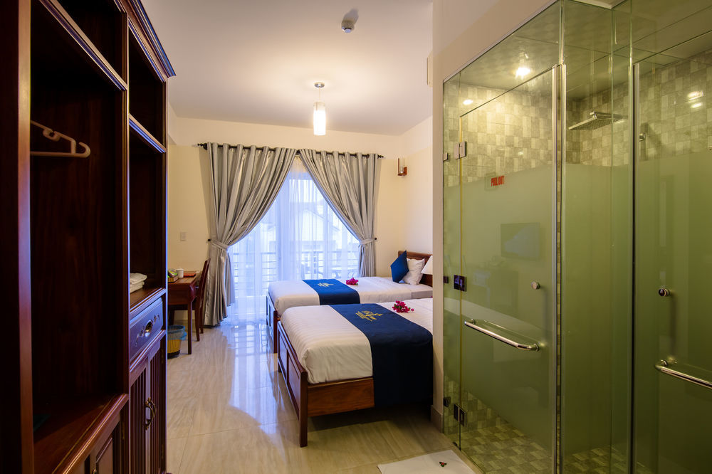 Prince Hotel Hoi An Exterior photo